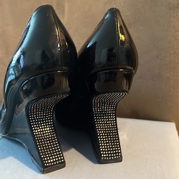 Stuart Weitzman wedges - Picture 4 of 5